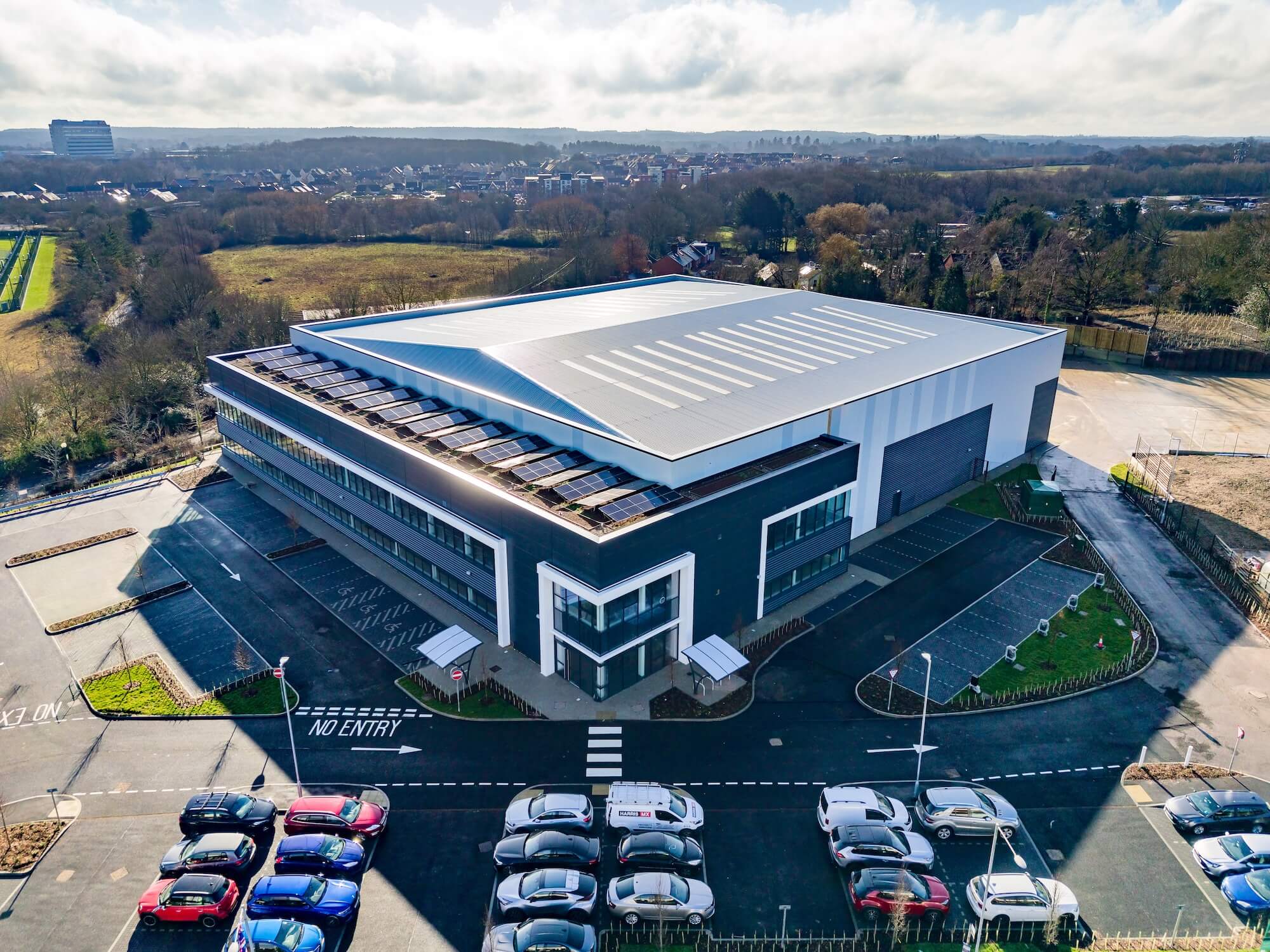 Vertec John Nike Way Bracknell 1